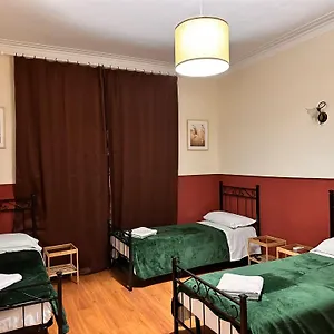 Pardis Хостел Рим